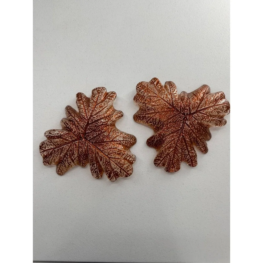 Set Of 2 Leaf-Shaped Brown Glass Decorative Plates amber dish trinket 7‎ inch